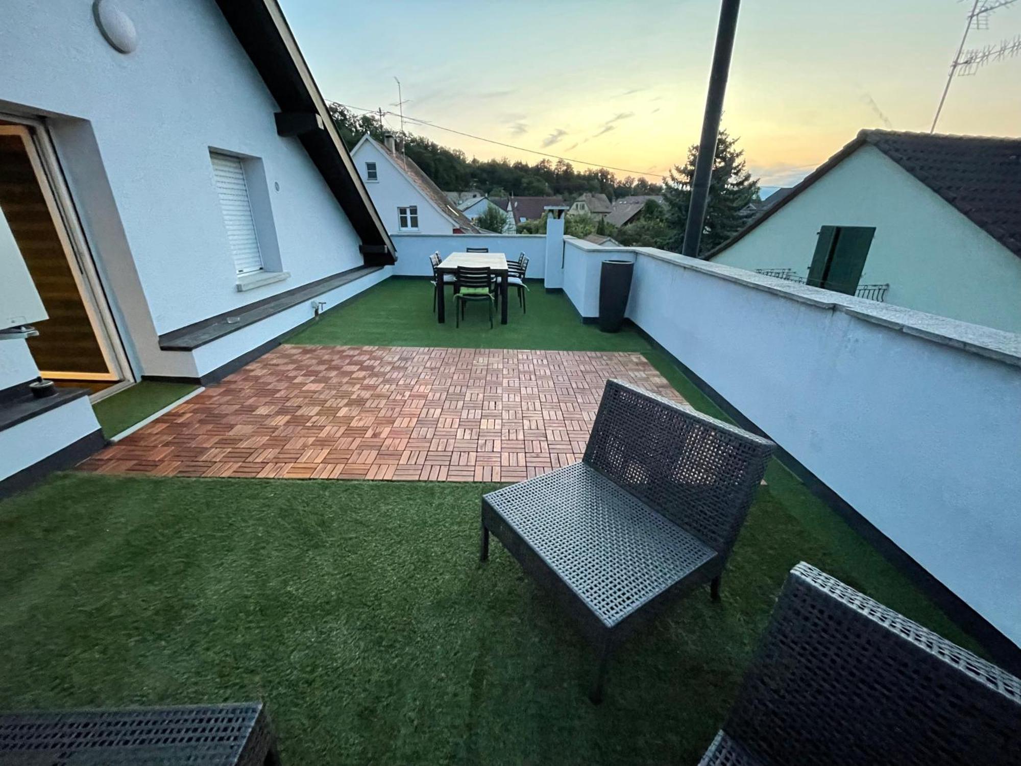 Les Lodges Du Paradis By Leslodgespa Blotzheim Exterior foto